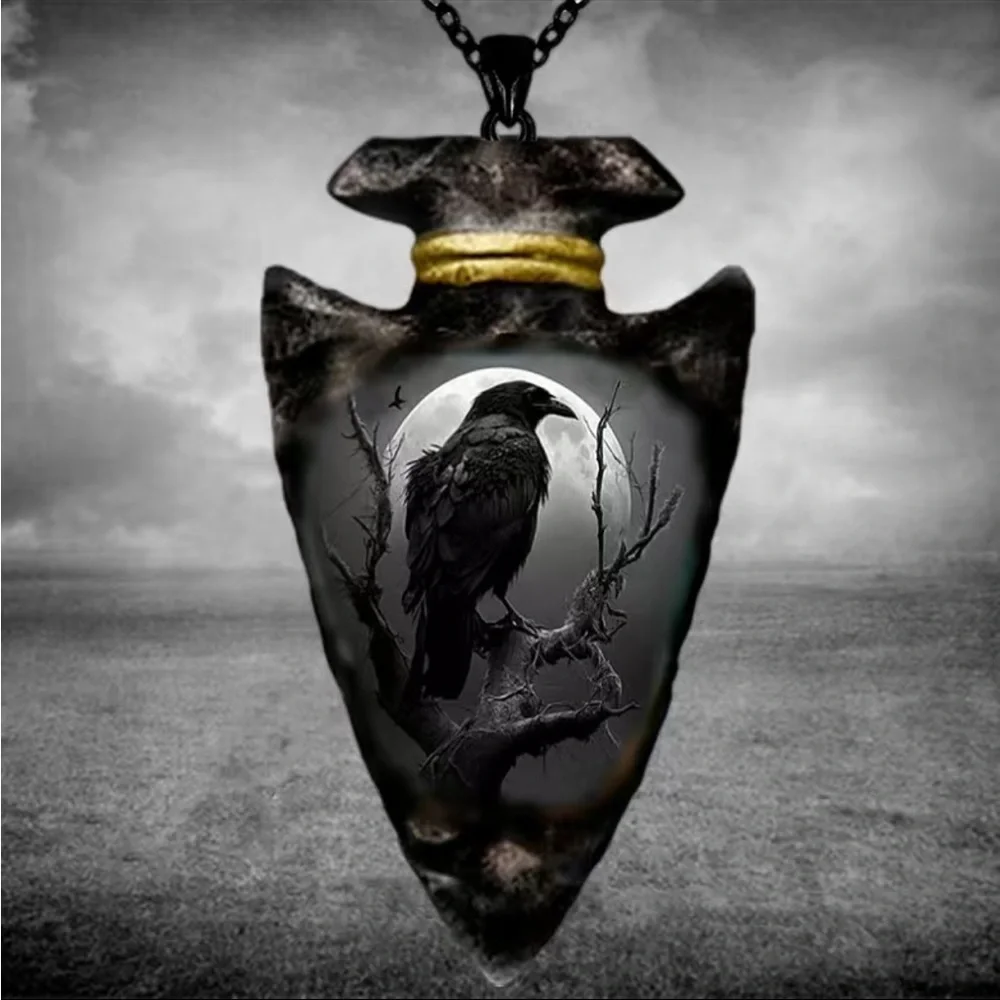 Gothic Geometric Triangle Black Chain Pendant Crow Necklace Faux Fashion Jewelry